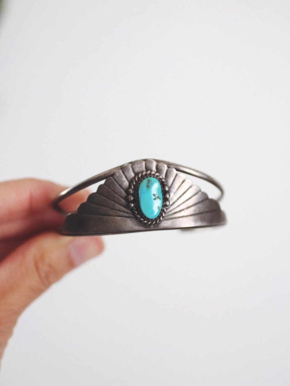 Vintage Native American Navajo Turquoise Sterling Silver Cuff Bracelet W. Begay - Picture 2 of 9